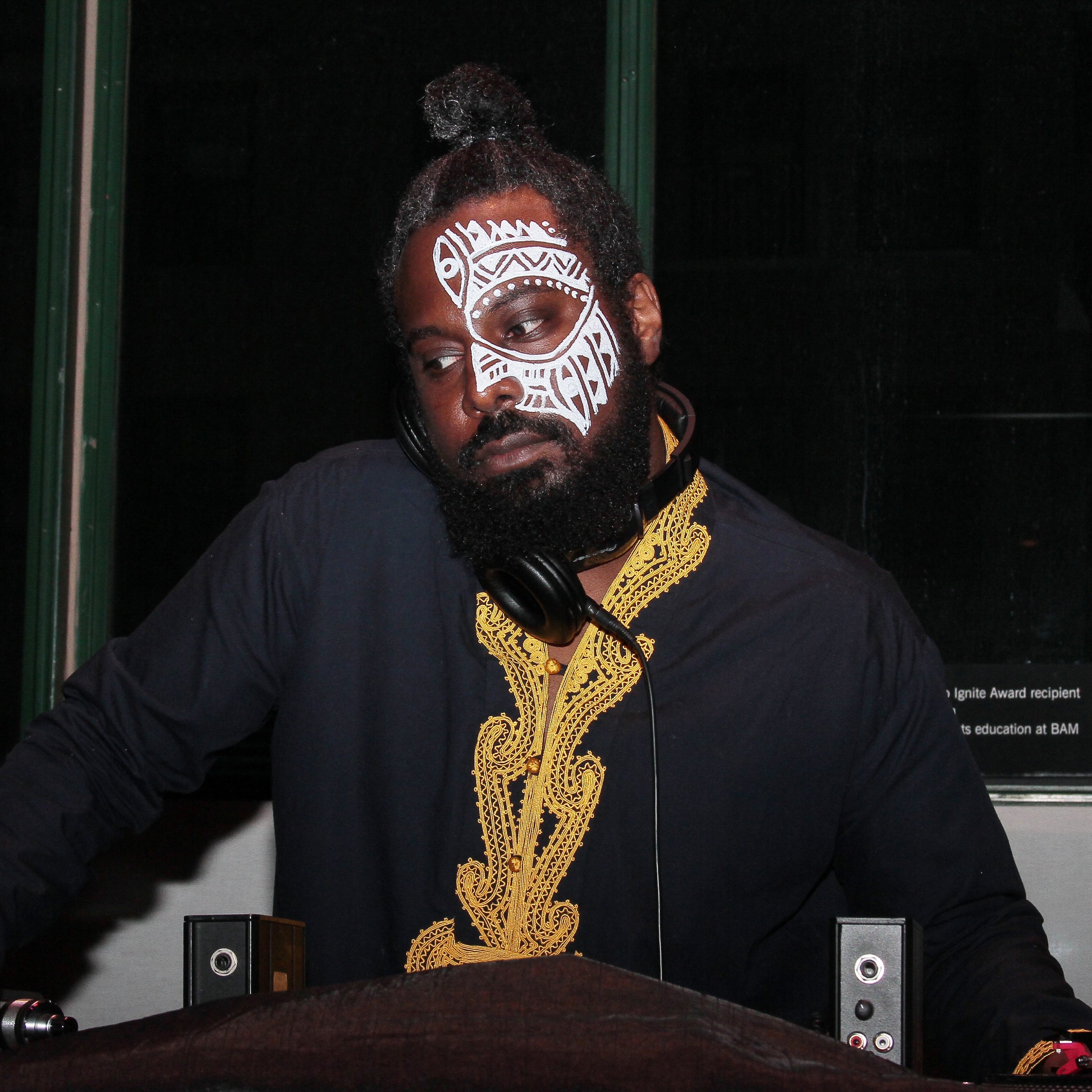 Stars Get Glam for The MoCADA 2nd ANNUAL Masquerade Ball